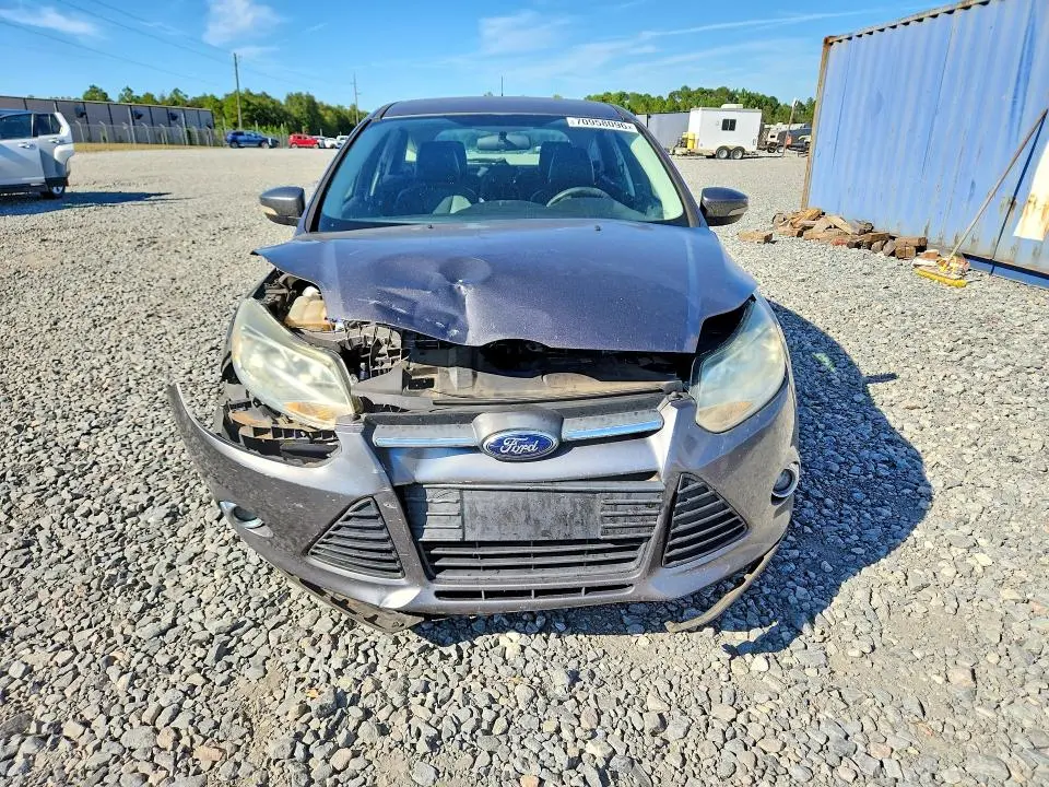 2013 FORD FOCUS SE  