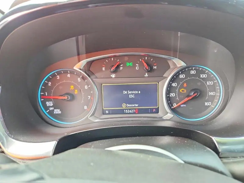 2023 CHEVROLET TRAVERSE LT  