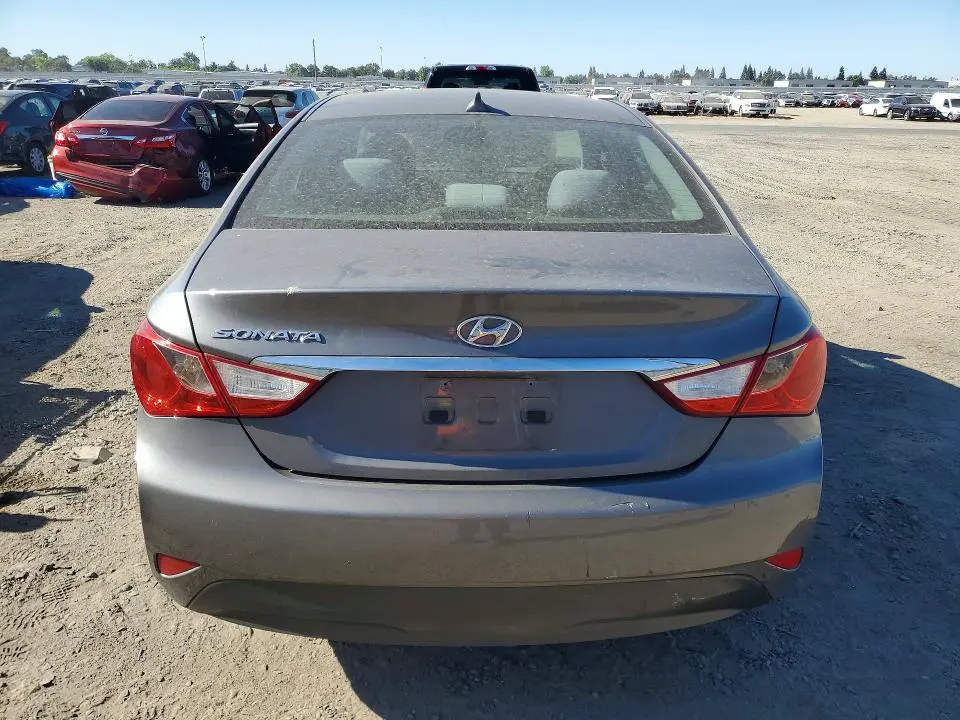 2014 HYUNDAI SONATA GLS  