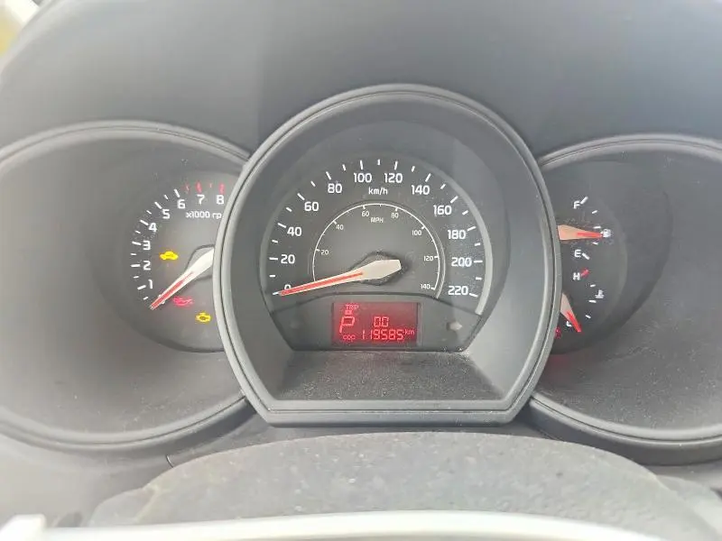 2015 KIA RIO LX  
