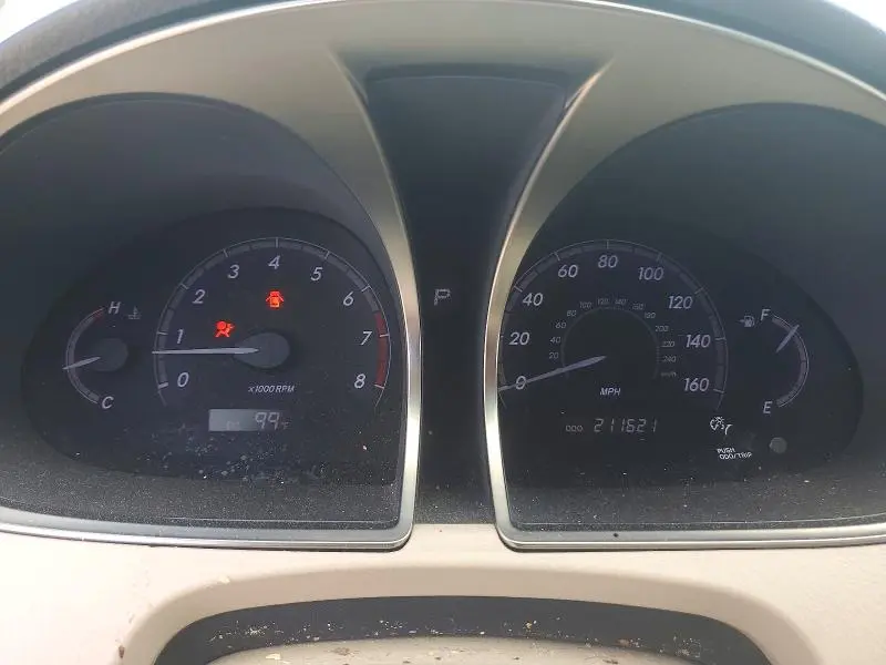 2011 TOYOTA AVALON LIMITED  