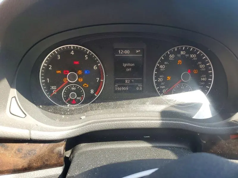 2015 VOLKSWAGEN PASSAT SEL  