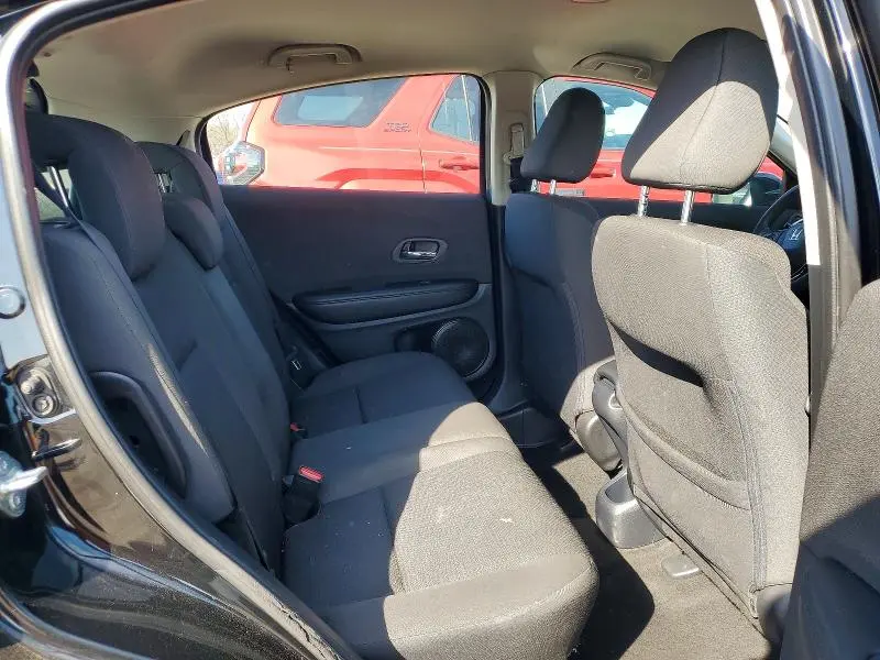 2022 HONDA HR-V LX  