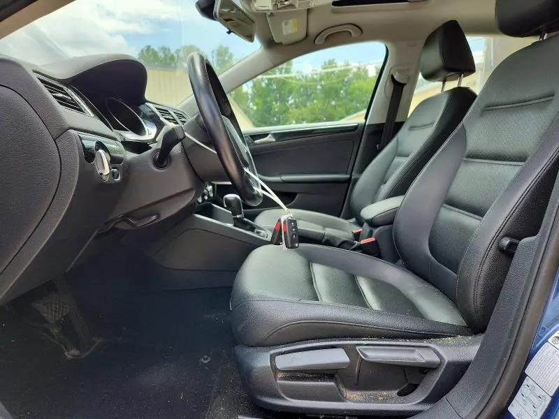 2016 VOLKSWAGEN JETTA SEL  