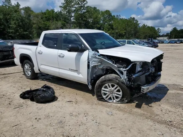 2025 TOYOTA TUNDRA CREWMAX SR  