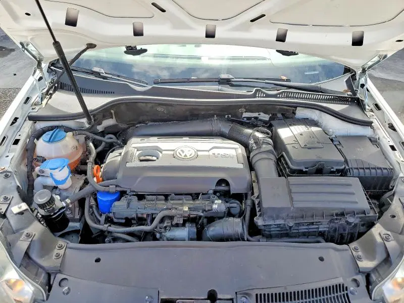 2013 VOLKSWAGEN GTI   