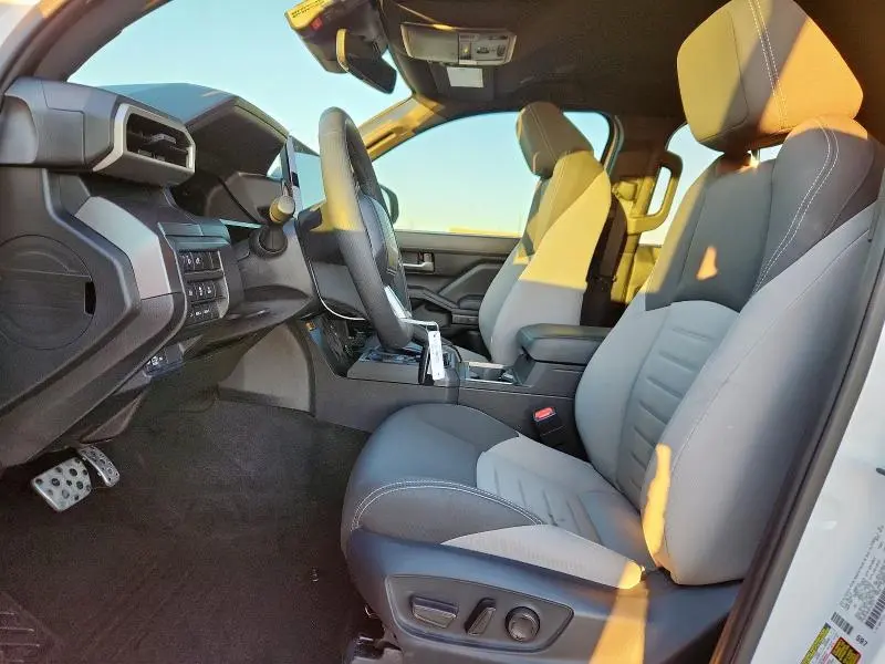 2025 TOYOTA TACOMA DOUBLE CAB  