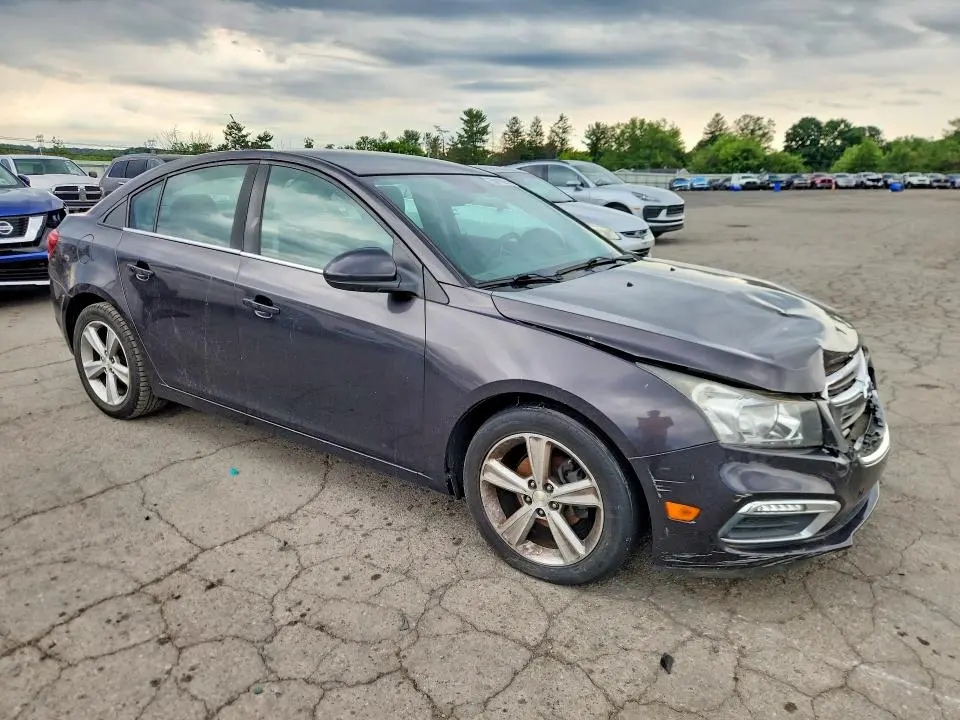 2015 CHEVROLET CRUZE LT  