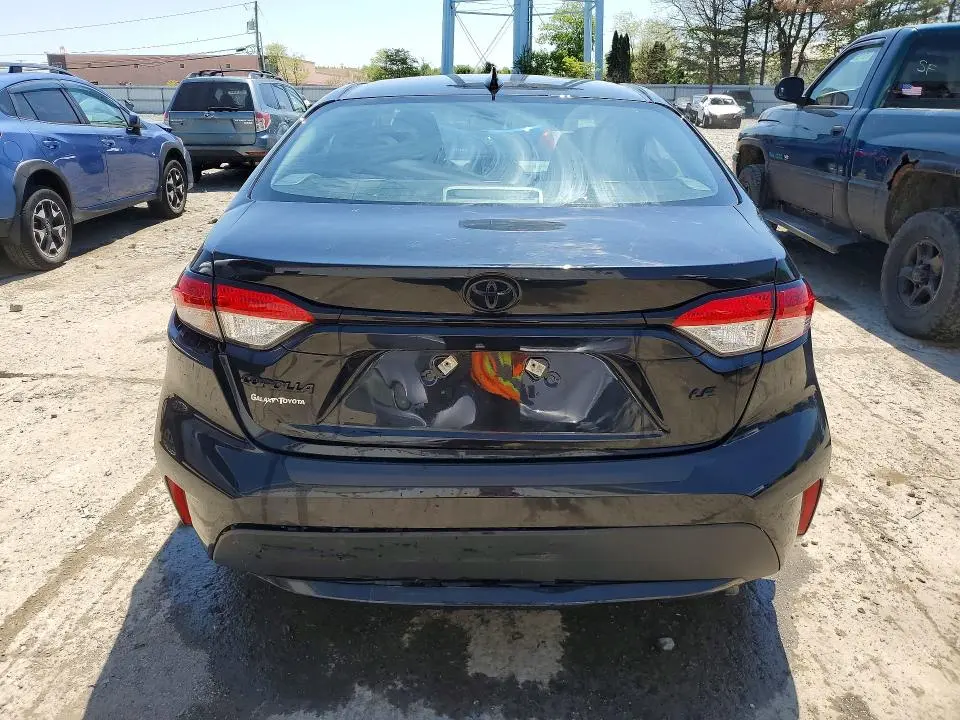 2022 TOYOTA COROLLA LE  
