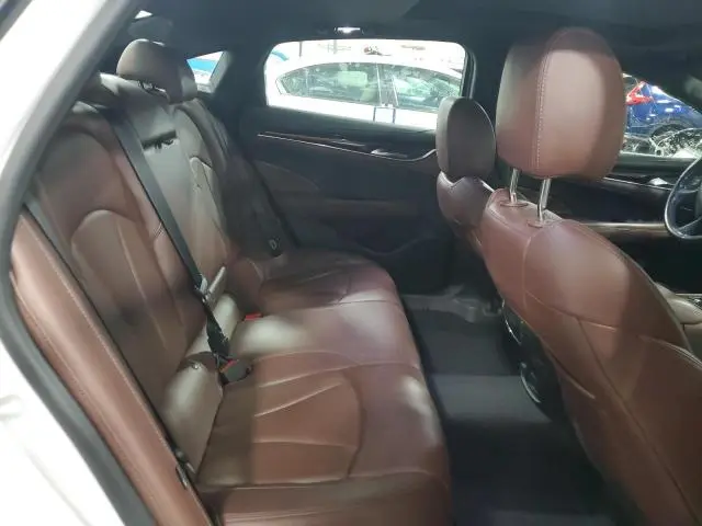 2019 BUICK LACROSSE AVENIR  