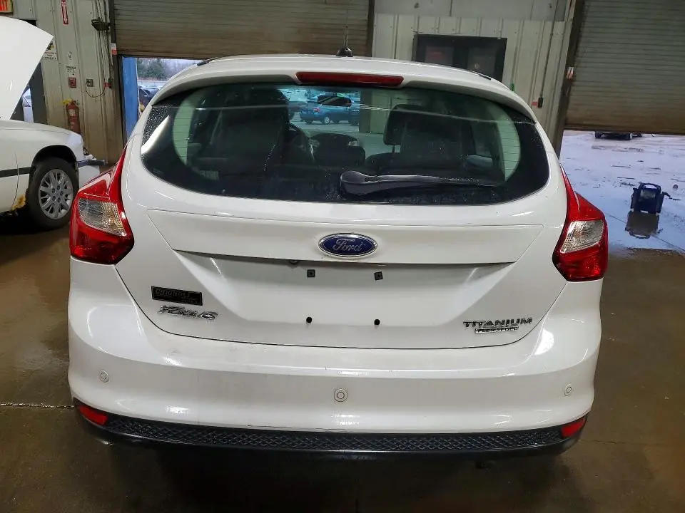 2014 FORD FOCUS TITANIUM  