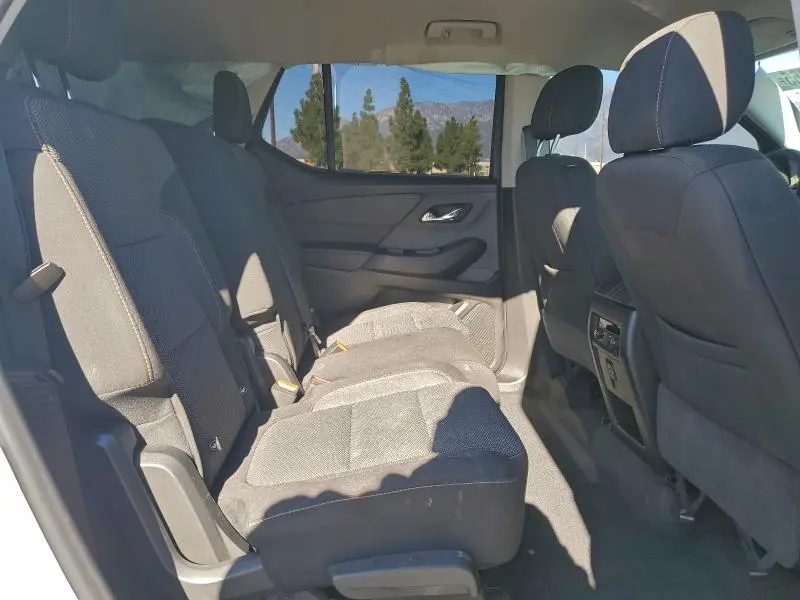 2018 CHEVROLET TRAVERSE LT  