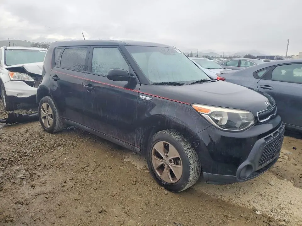 2015 KIA SOUL   