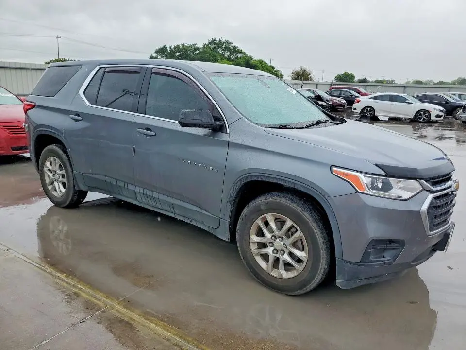 2020 CHEVROLET TRAVERSE LS  