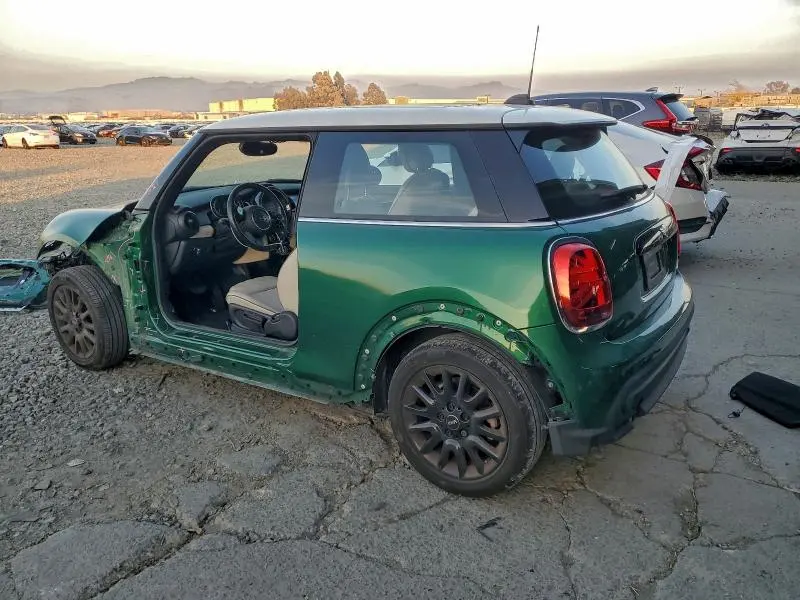2023 MINI COOPER   