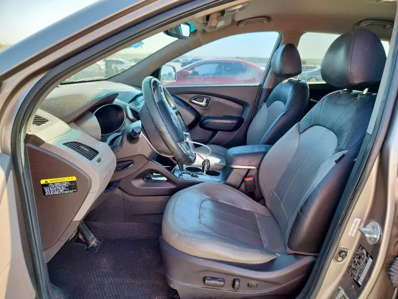 2012 HYUNDAI TUCSON GLS  