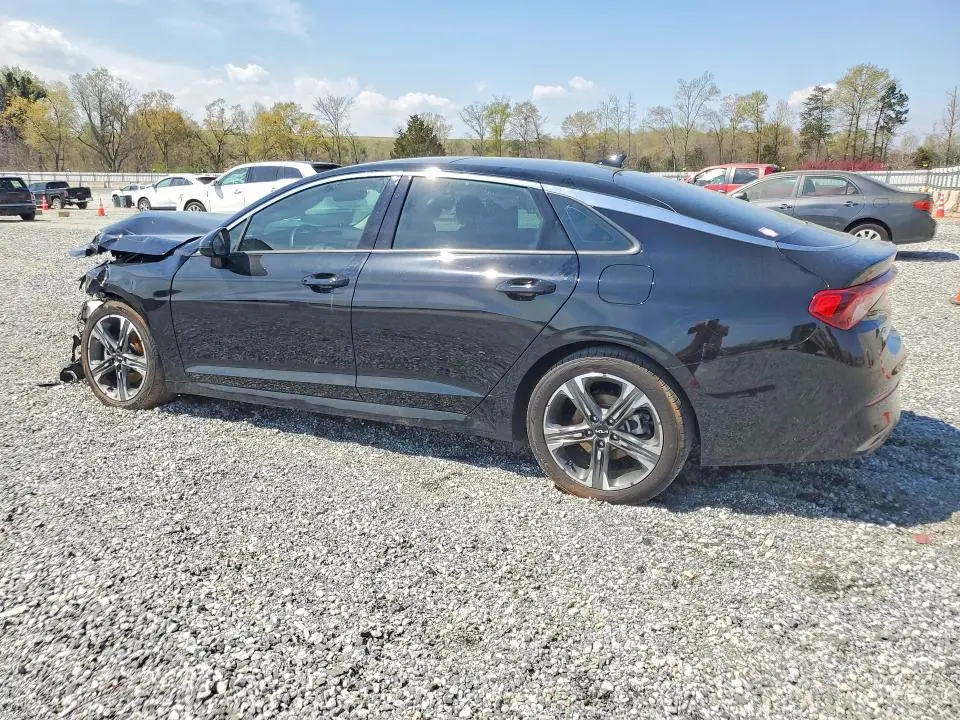 2022 KIA K5 EX  