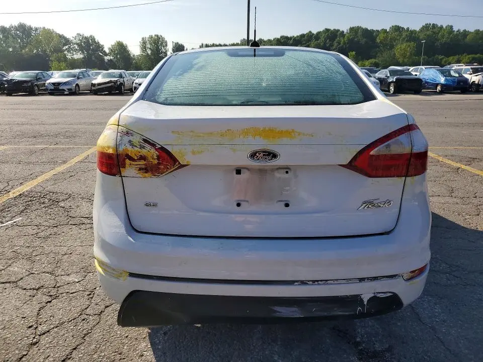 2017 FORD FIESTA SE  