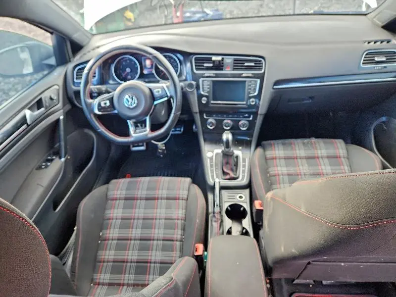 2017 VOLKSWAGEN GTI S/SE  