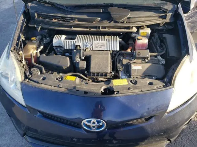 2013 TOYOTA PRIUS   