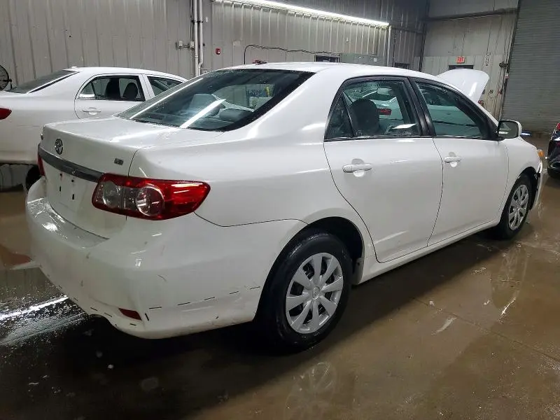 2011 TOYOTA COROLLA BASE  
