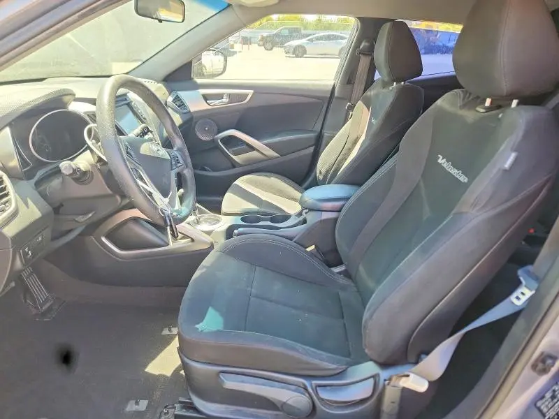 2016 HYUNDAI VELOSTER BASE  