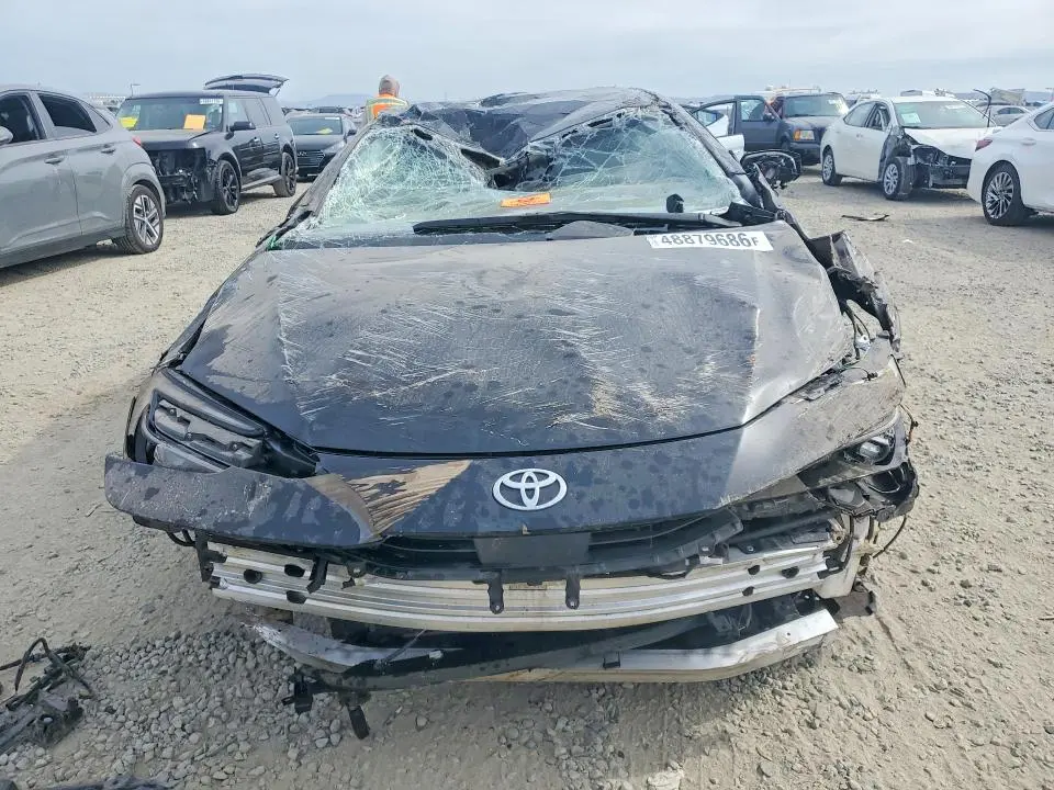 2024 TOYOTA PRIUS XLE  