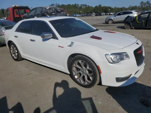 2019 CHRYSLER 300C   