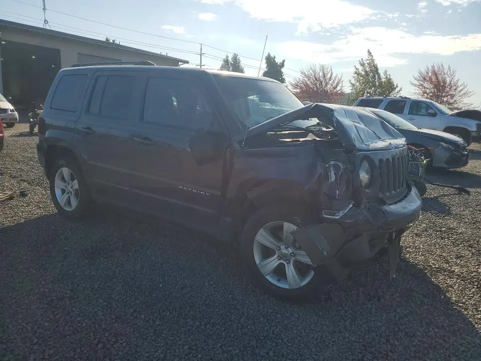 2016 JEEP PATRIOT LATITUDE  