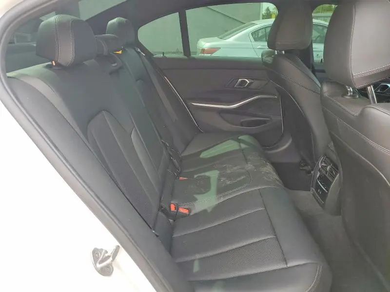 2024 BMW 330XI   