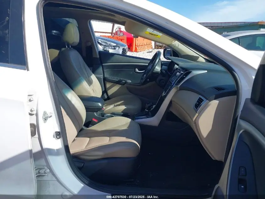 2013 HYUNDAI ELANTRA GT  