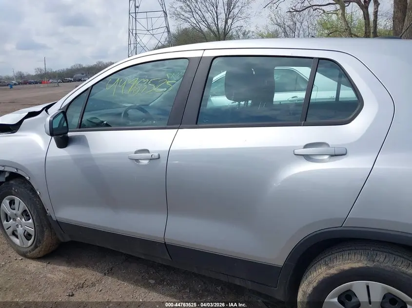 2017 CHEVROLET TRAX LS