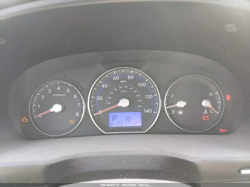2012 HYUNDAI SANTA FE SE