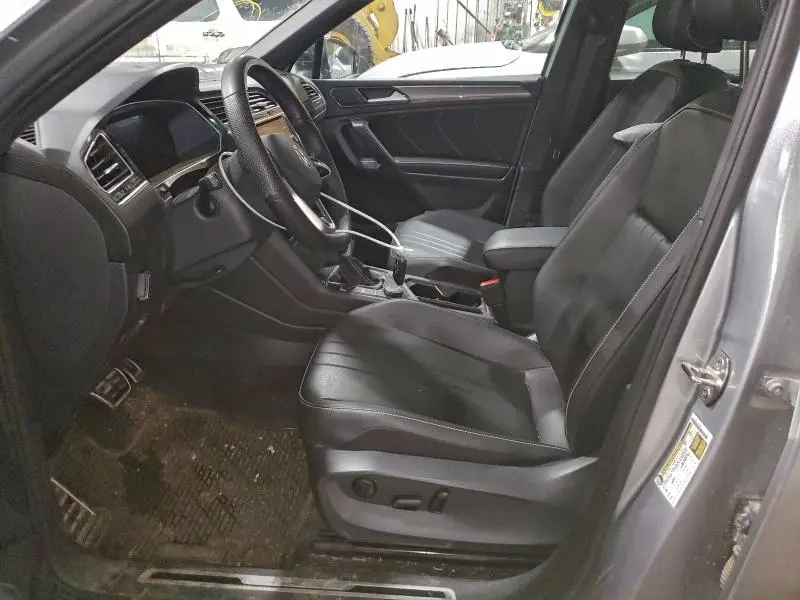 2023 VOLKSWAGEN TIGUAN SE R-LINE BLACK  