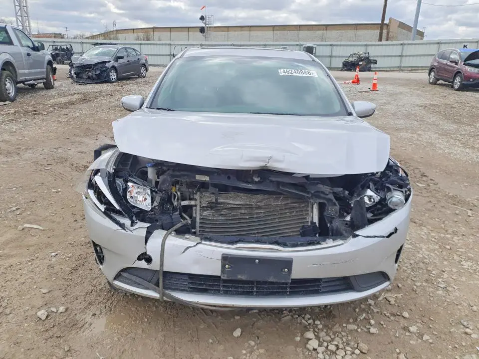 2018 KIA FORTE LX  
