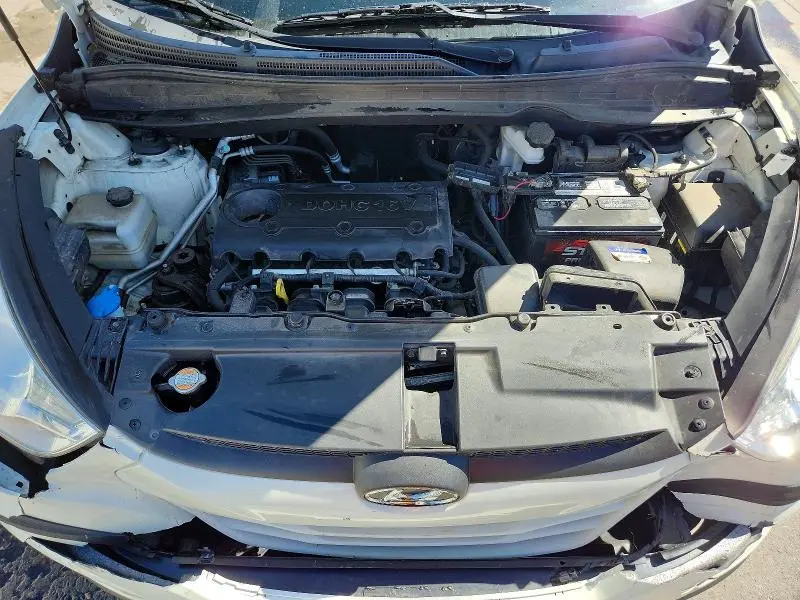 2011 HYUNDAI TUCSON GLS  