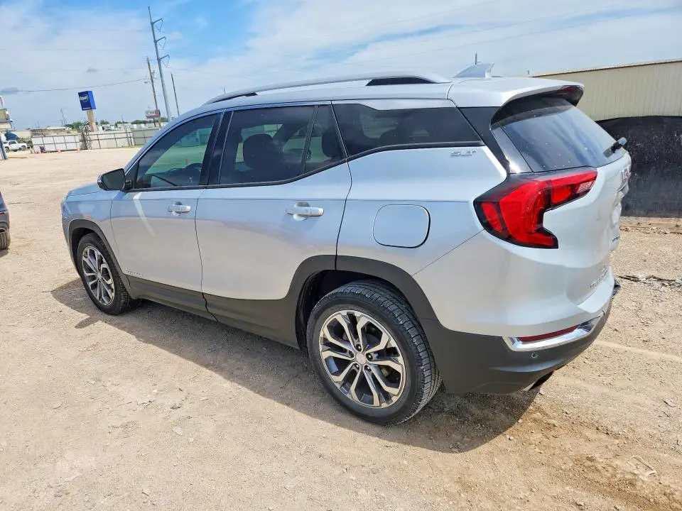 2019 GMC TERRAIN SLT  