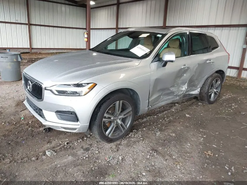 2020 VOLVO XC60 T5 MOMENTUM