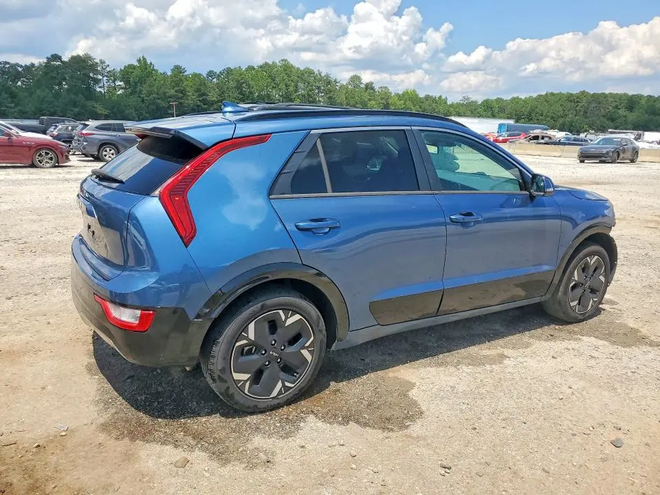 2026 KIA NIRO LX  