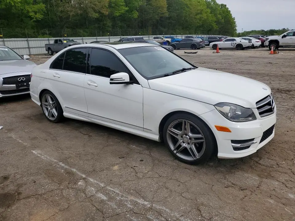 2014 MERCEDES-BENZ C 250  