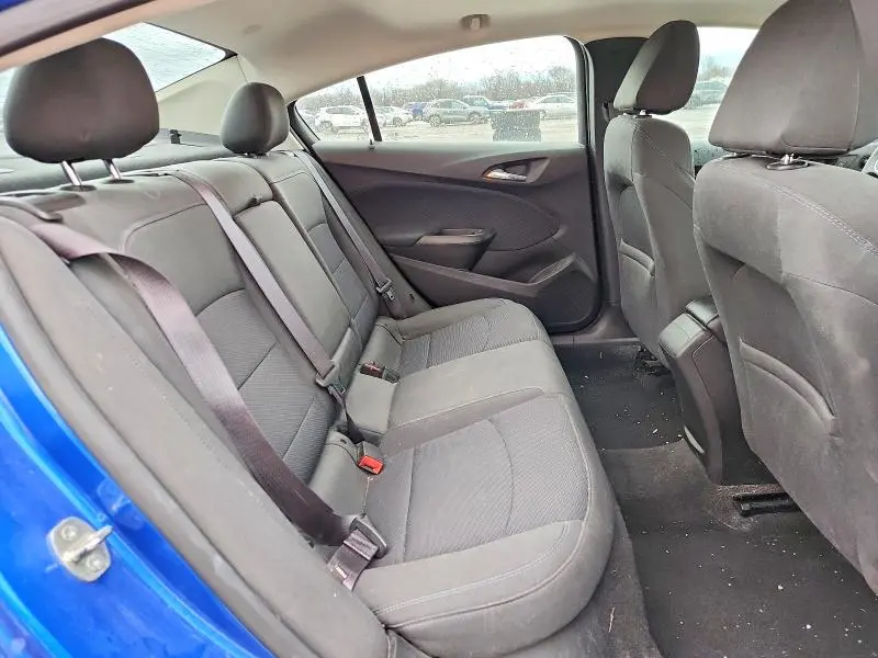 2016 CHEVROLET CRUZE LT  