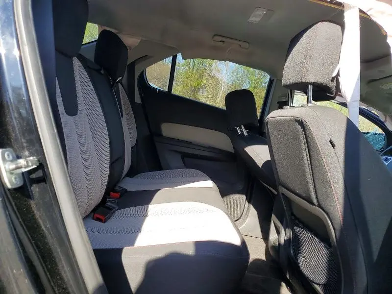 2010 CHEVROLET EQUINOX LT  