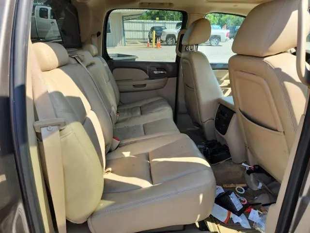 2011 CHEVROLET AVALANCHE LT  