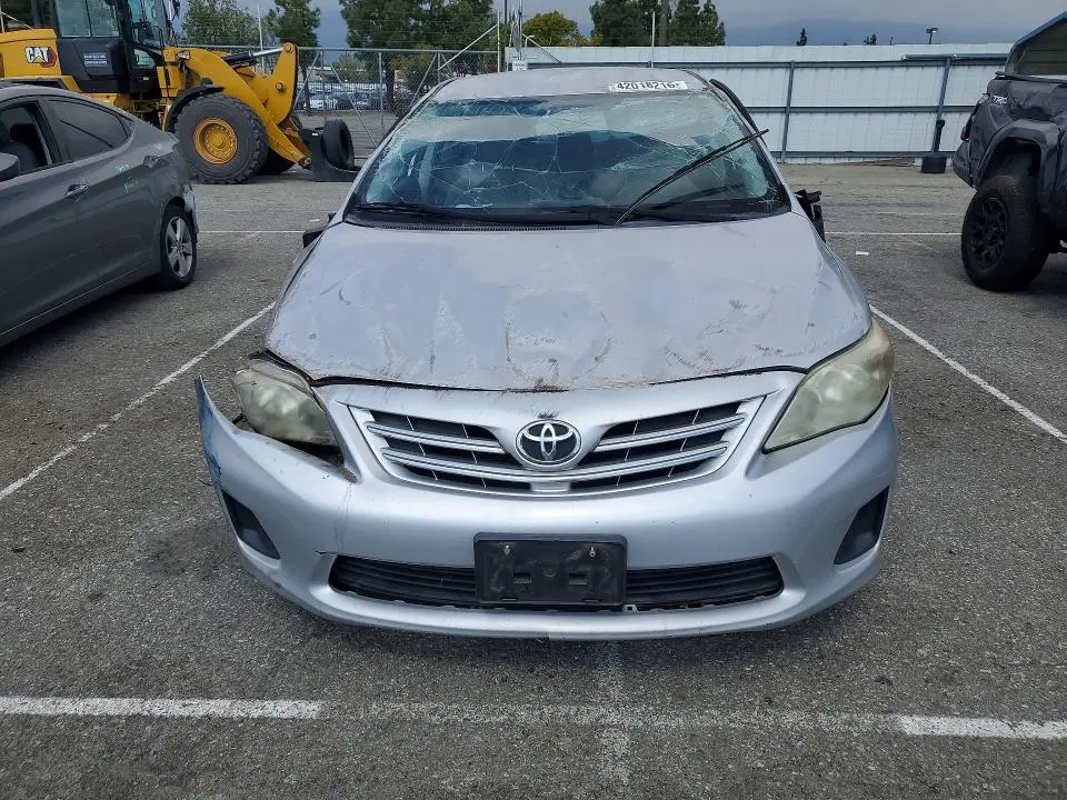 2013 TOYOTA COROLLA LE  