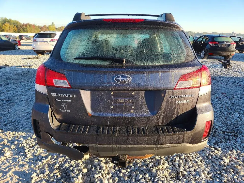 2013 SUBARU OUTBACK 2.5I  