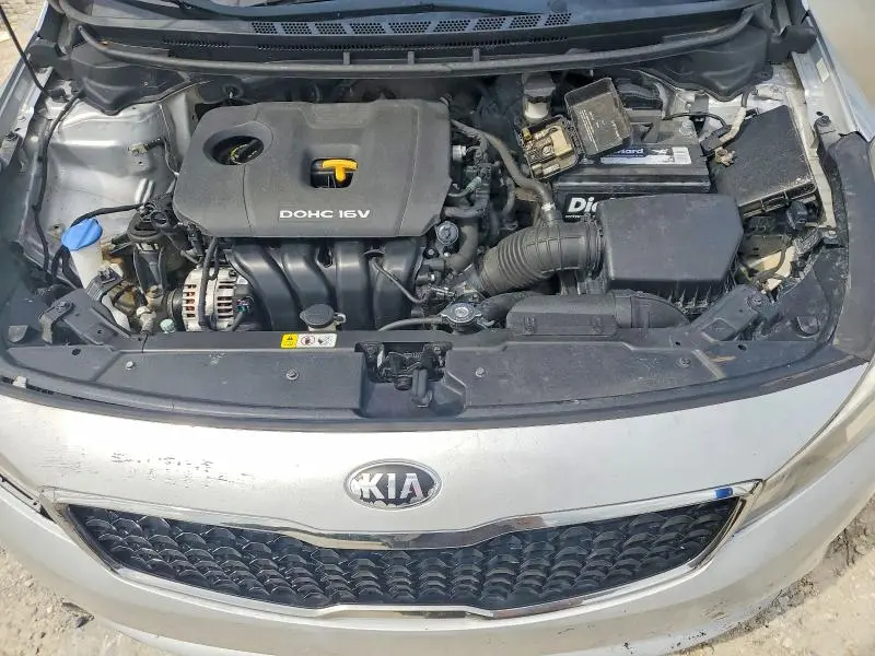 2018 KIA FORTE LX  