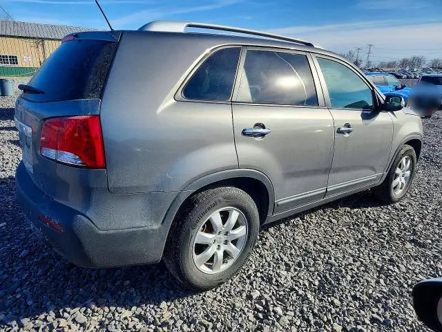 2012 KIA SORENTO BASE  