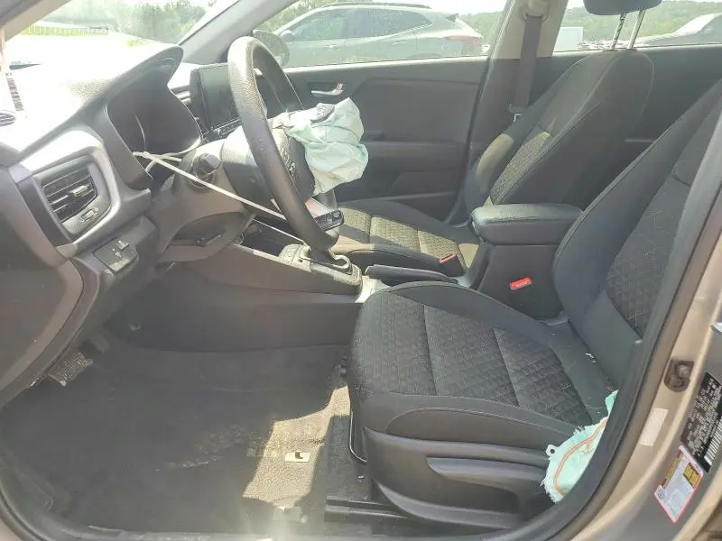 2023 KIA RIO S  