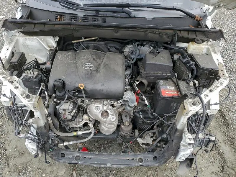 2017 TOYOTA HIGHLANDER SE  