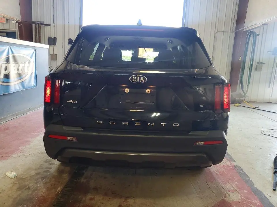 2021 KIA SORENTO S  